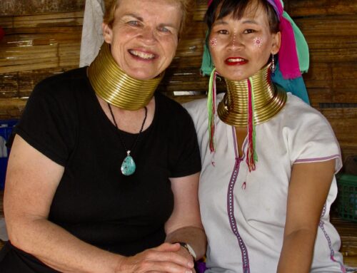 The Women with the Longest Necks – Meeting the Karen Long Neck Tribe in Thailand